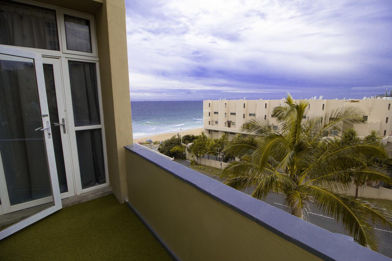 901 Umdloti Beach Resort ภายนอก รูปภาพ